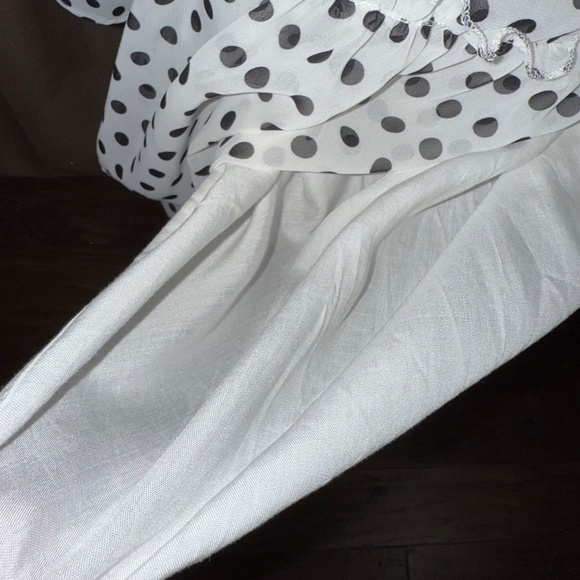 SNDYS | Connie Polka Dot Dress with Tie Neck | L - Picture 9 of 12